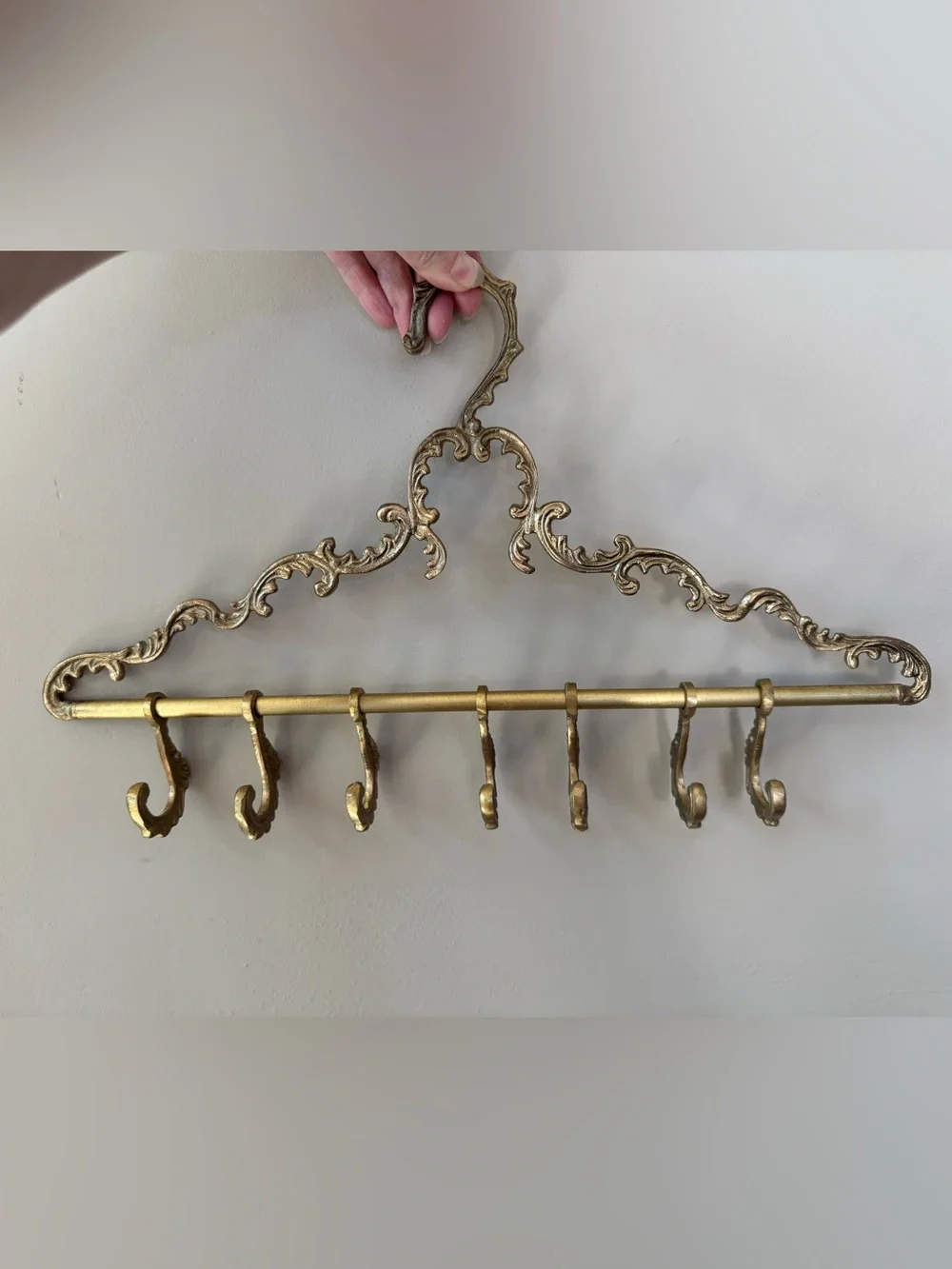 Victorian Trading Co. Parisian Brass Decorative 7-Hook Hanger